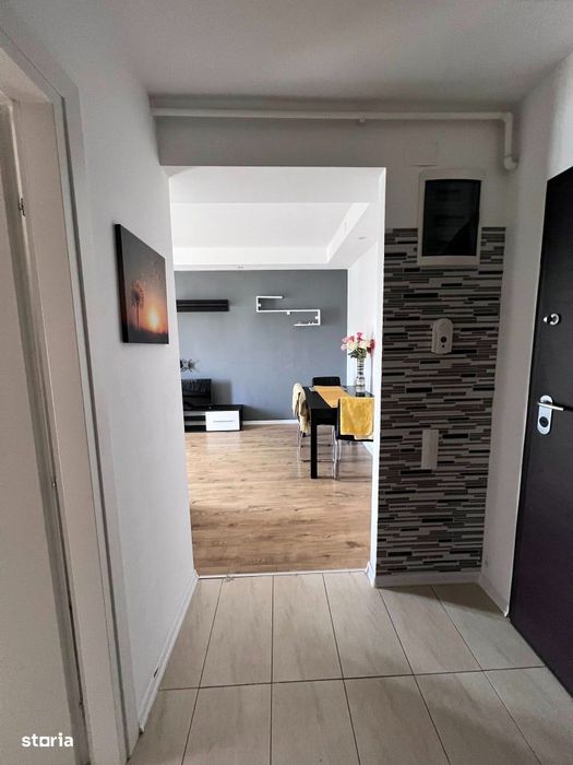 Apartament 2 camere, vedere la piscina, loc de parcare, in Cosmopolis