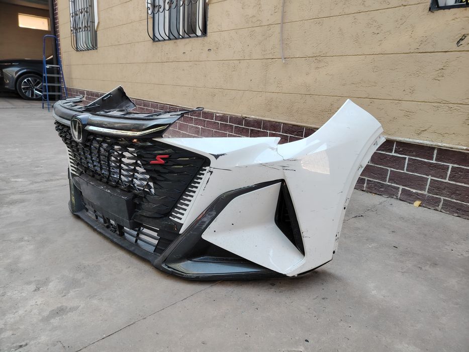 Передний бампер Changan X5 plus