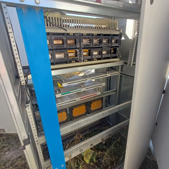 Ячейки.        .