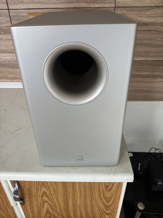 Canton CD 1 SC, subwoofer activ perfect funcțional, bas foarte bun!