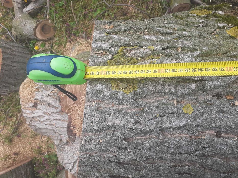 Дървен материал орех