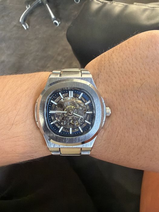 Часы механические