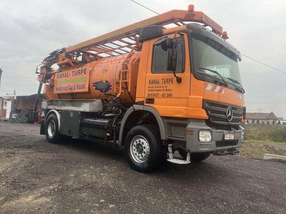 Autovidanja-vidanja-vitanja-cisterna Mercedes Actros