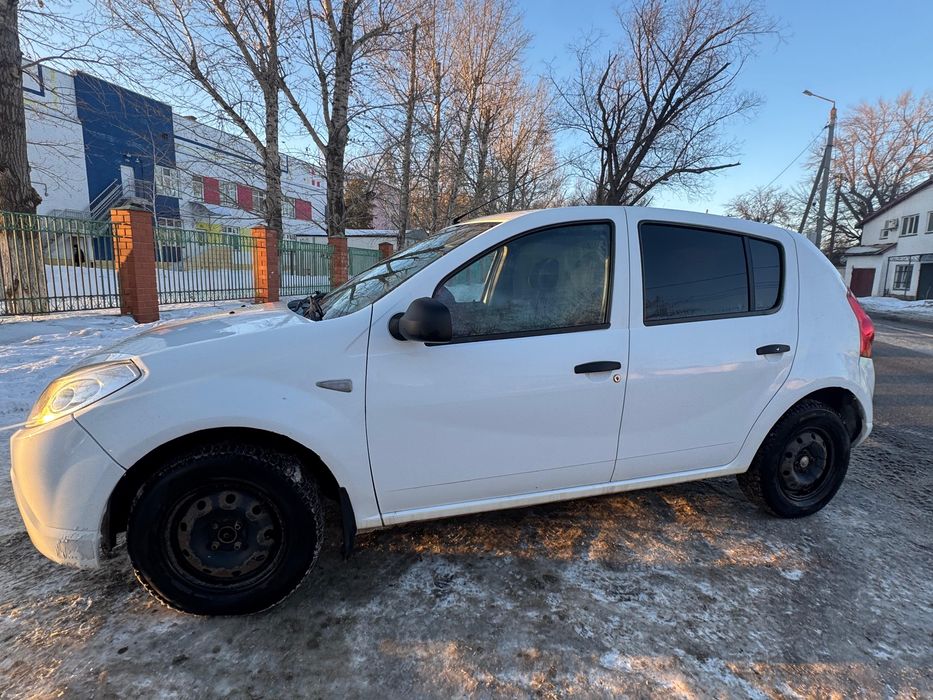 Продам авто RENO sandero