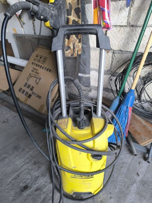 Автомойка Karcher K4 Compact