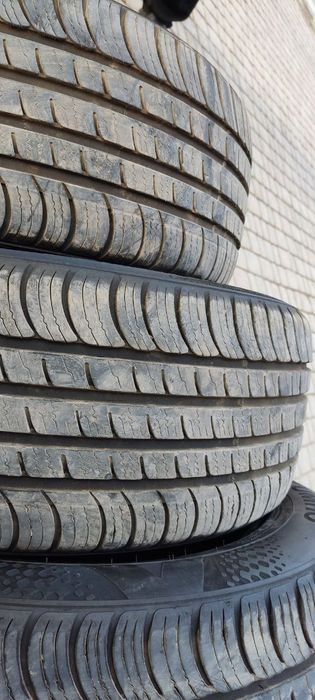 Балон Кумхо размер 17/4 шт 235*55