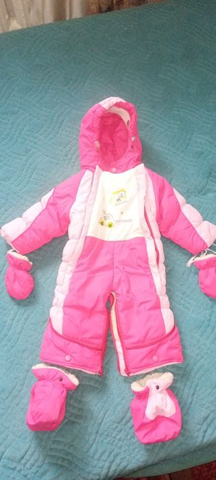 Зимний комбинезон на новорожденную
