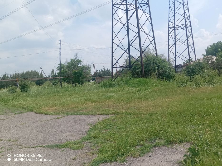 Уй сотилади участка