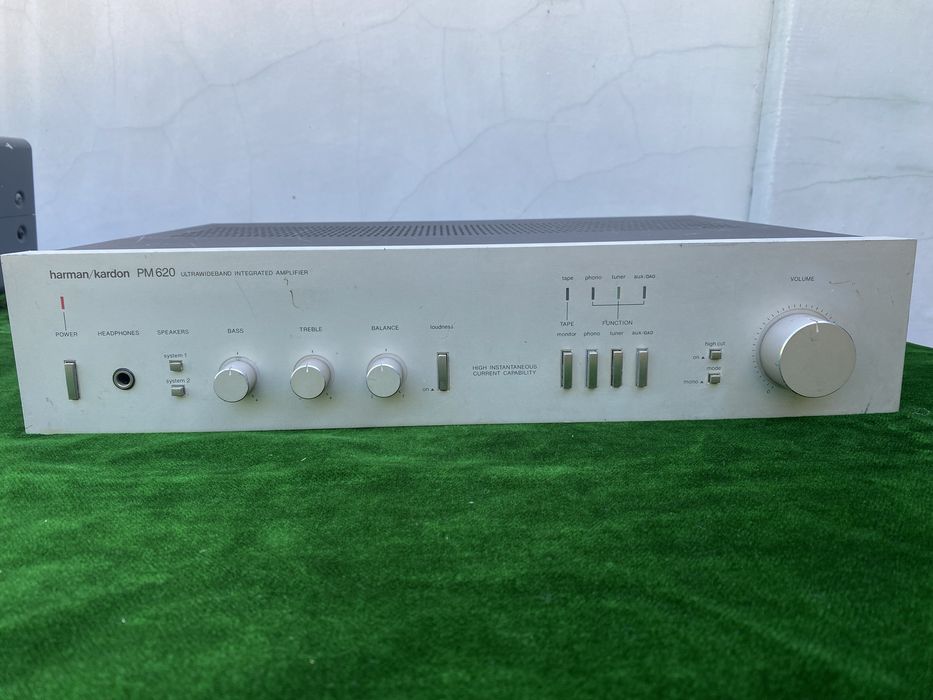 Harman kardon pm-620 стерео усилвател отличен