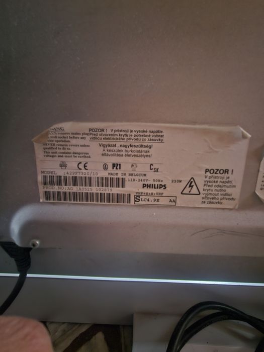 Плазмен телевизор  Филипс 42