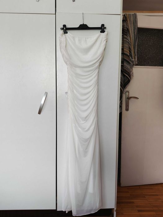 Бяла рокля shein