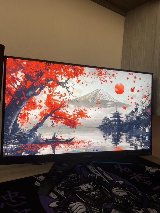 Vand monitor lenovo legion 240hz in stare buna