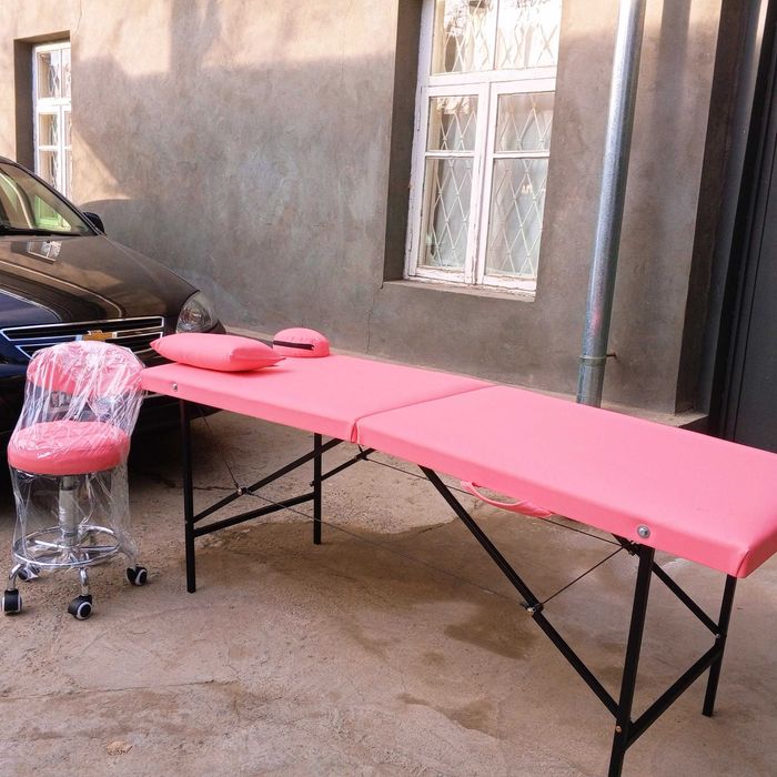 Kushetka pufik pomoshnitsa. 1-qo'ldan.