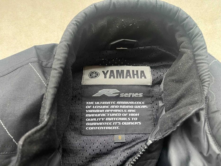 Оригинално яке Ямаха Р1 5pw rn09 R серия Yamaha 2002
