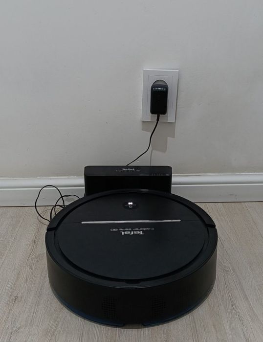 Робот пылесос от tefal