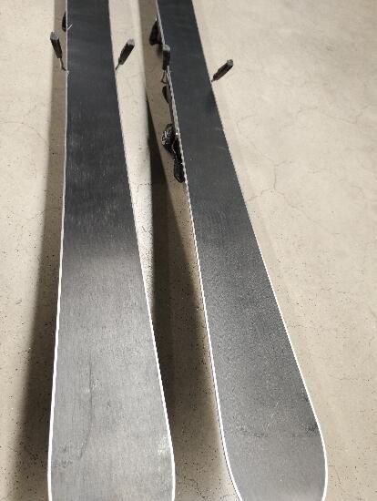 Schiuri Salomon V.Shape - produs resigilat - (SecondHand) Decathlon