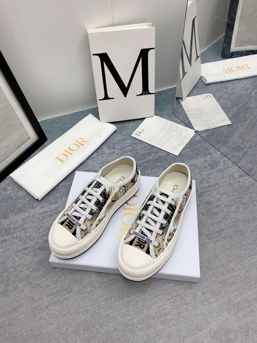 Adidasi tenisi Christian Dior, tip Premium