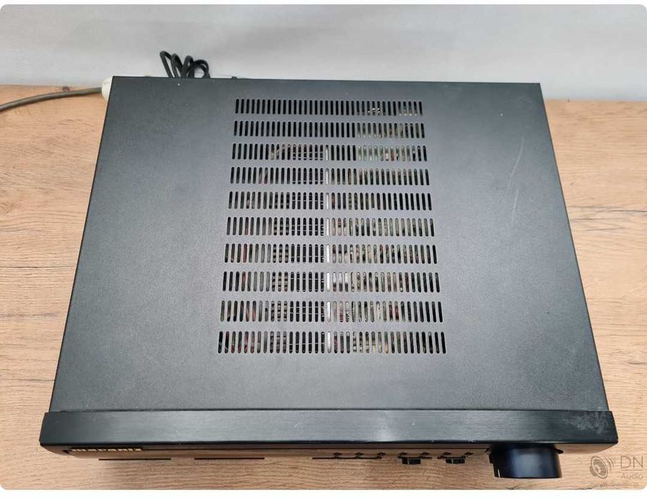 Marantz SR 53- стерео трансмитер