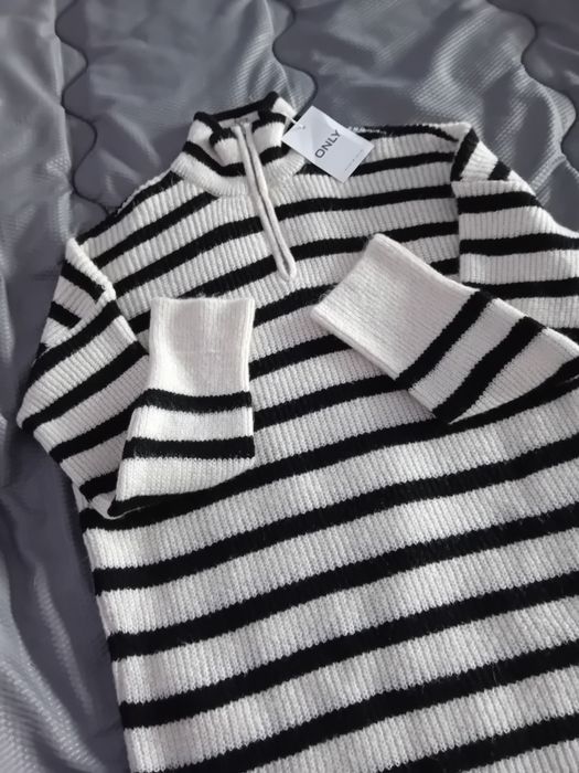 Нов, дълъг  блузон"Only"