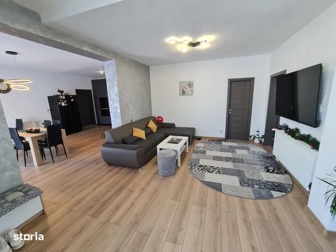 Casa renovata complect