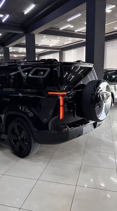 Roxstone 01 / Polarstone 01 / Bawstone 01