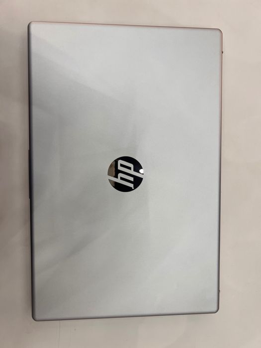 Noutbuk HP Ryzen 5