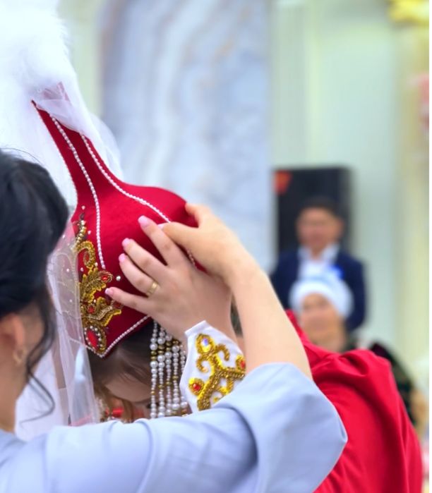 Продам платье на узату