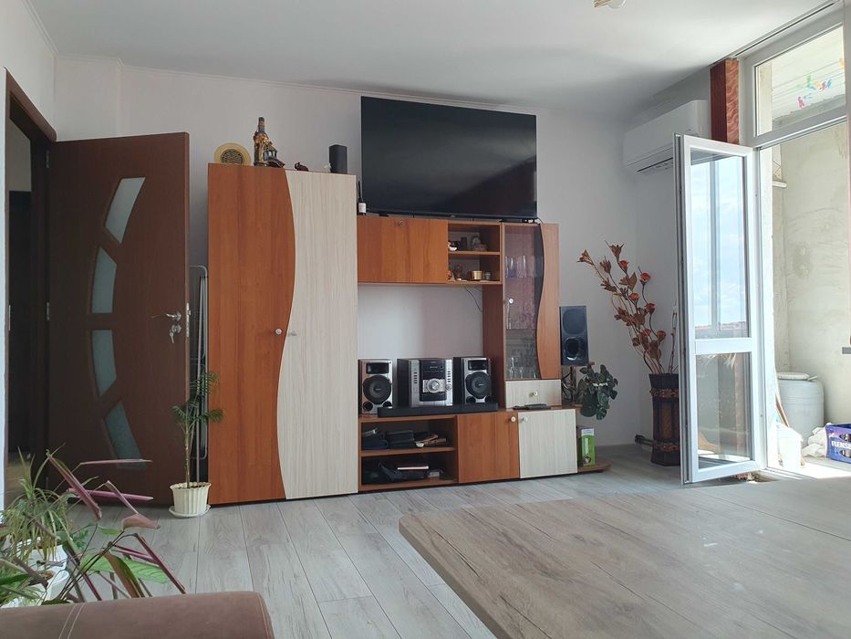 Продава се Тристаен апартамент в Казанлък - 95 кв.м за 1527 €/кв.м - Снимка #1