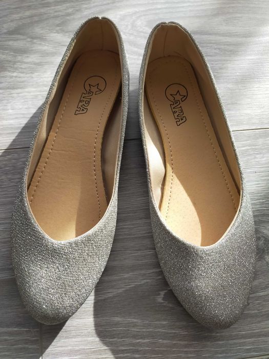 Balerini Noi argintii, livrare gratuita