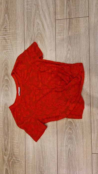 Дамски къс топ Zara