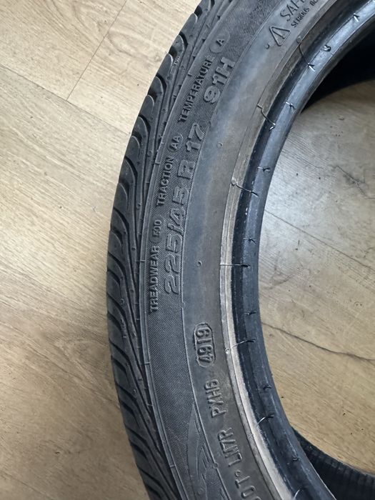 225 45 17 Continental зимни гуми 2бр