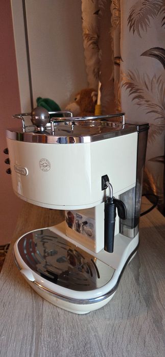 Кафе машина DELONGHI ICONA 1400.00 ml, 15.00 bar