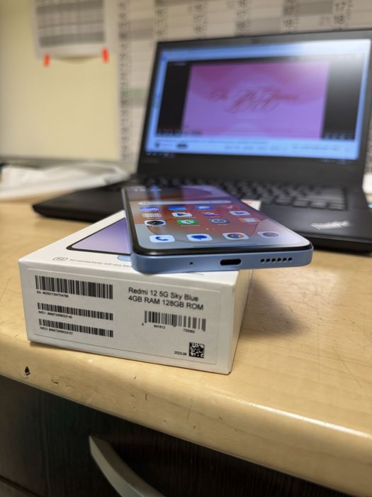 Xiaomi Redmi 12 5G sky blue!