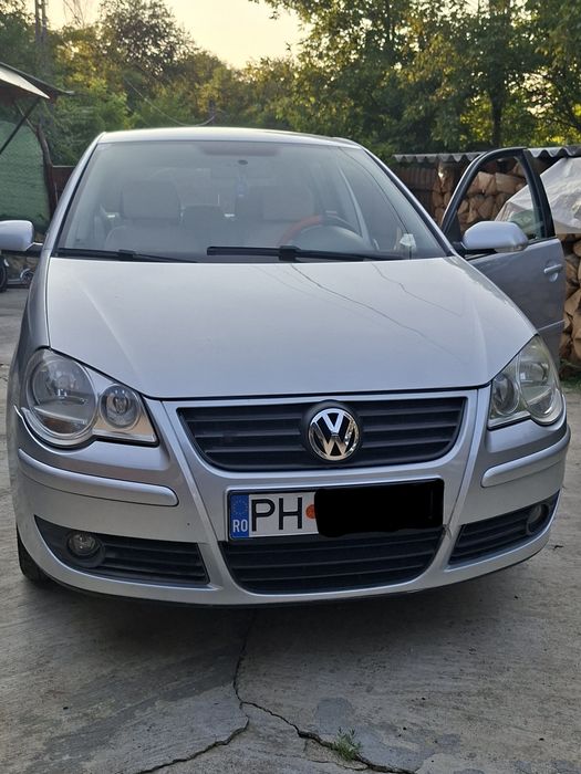 Se vinde Volkswagen POLO an 2008 motor 1.2 benzina manual