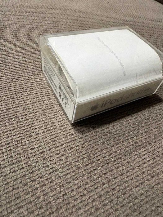 iPod Shuffle 2nd Generation Silver - Pachet Complet de Colecție A1204