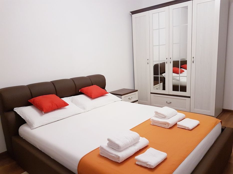 Cazare Regim Hotelier Brasov | Apartament 2 camere Lux balcon Parcare