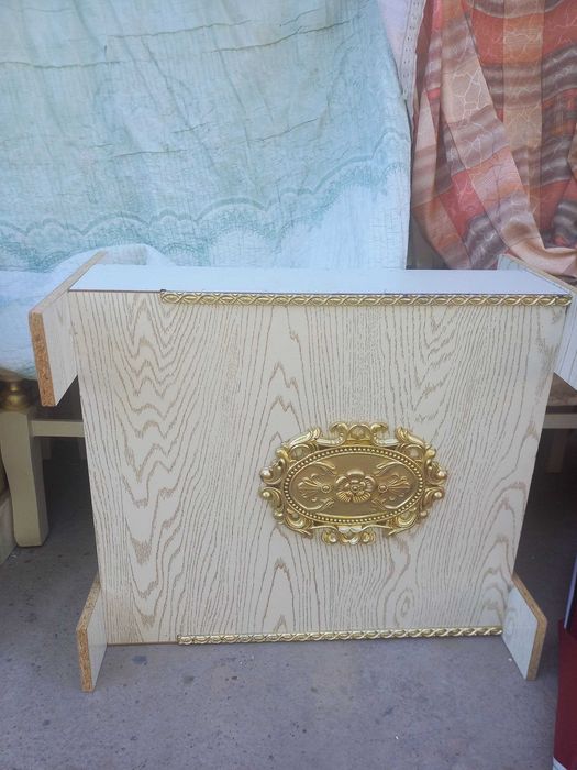 Продам стол со стульями