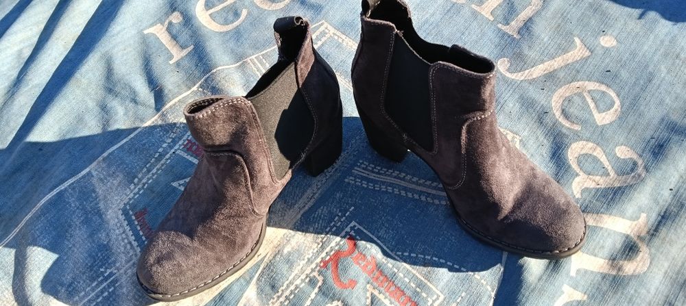 Ghete iarna piele întoarsă