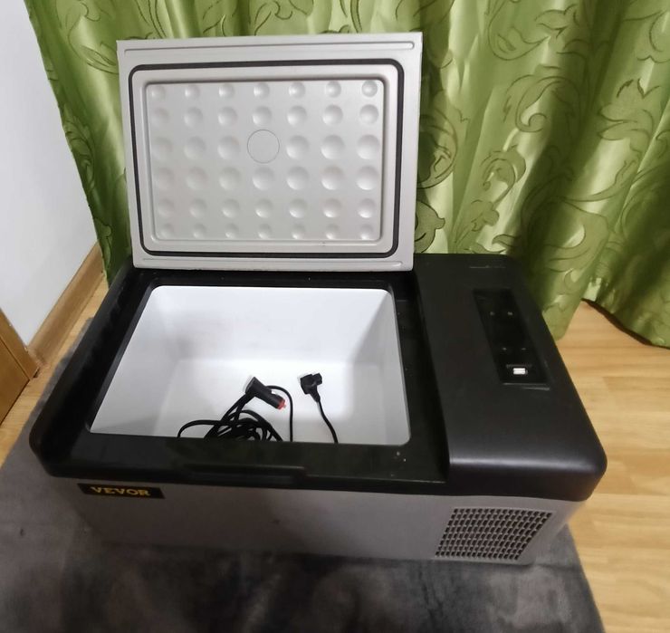 Frigider vevor 12 v (-20°)