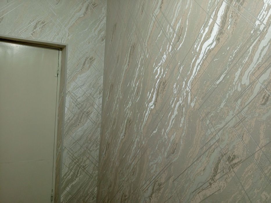 Уста. Обой, кафел пол-потолок