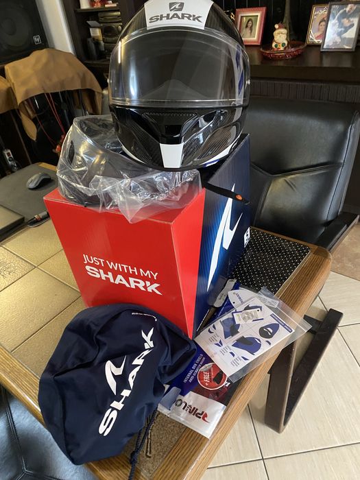 Casca moto shark carbon M