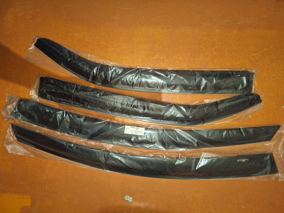 Ветровики Киа Серато 2.