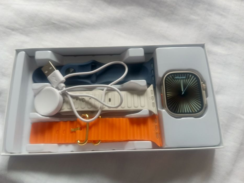 Продам JSYES M69 ULTRA 2 с 3 ремешками