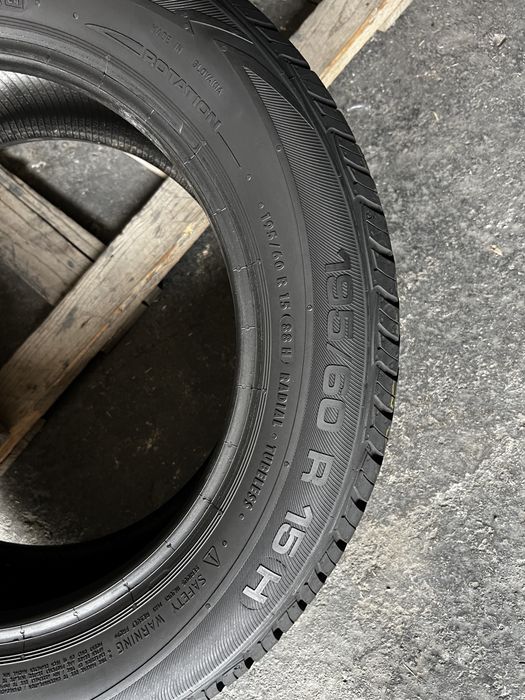 2 anvelope vara 195/60/15 , Uniroyal , 7.3 mm !