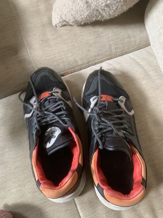 Adidas маратонки