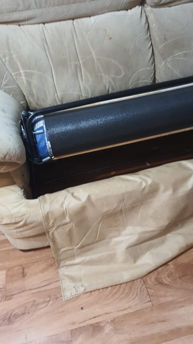 Житикаре,,Потьютков,, шикарный диван