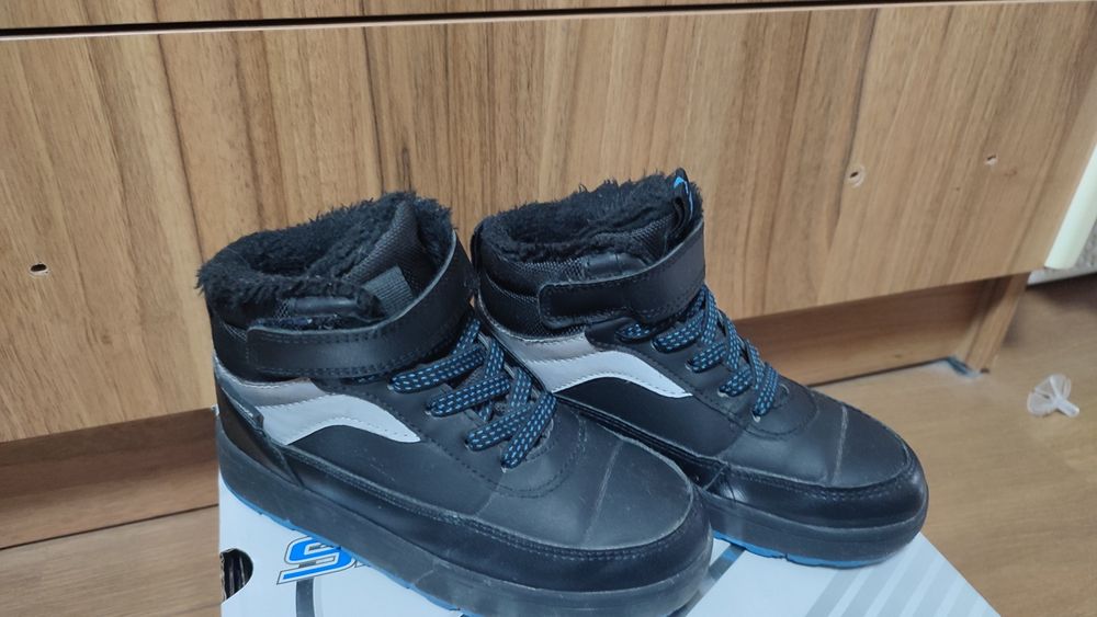 Зимни гумени ботуши размер 30/31 и зимни топли боти р-р 30 - 2 чифта