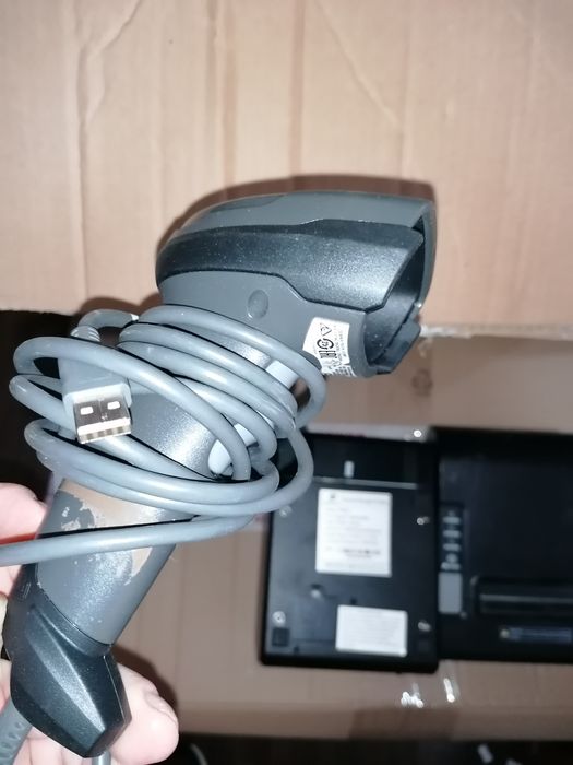 Sistem cu Monitor touch pad- POS, Cantar electronic,accesorii magazin,