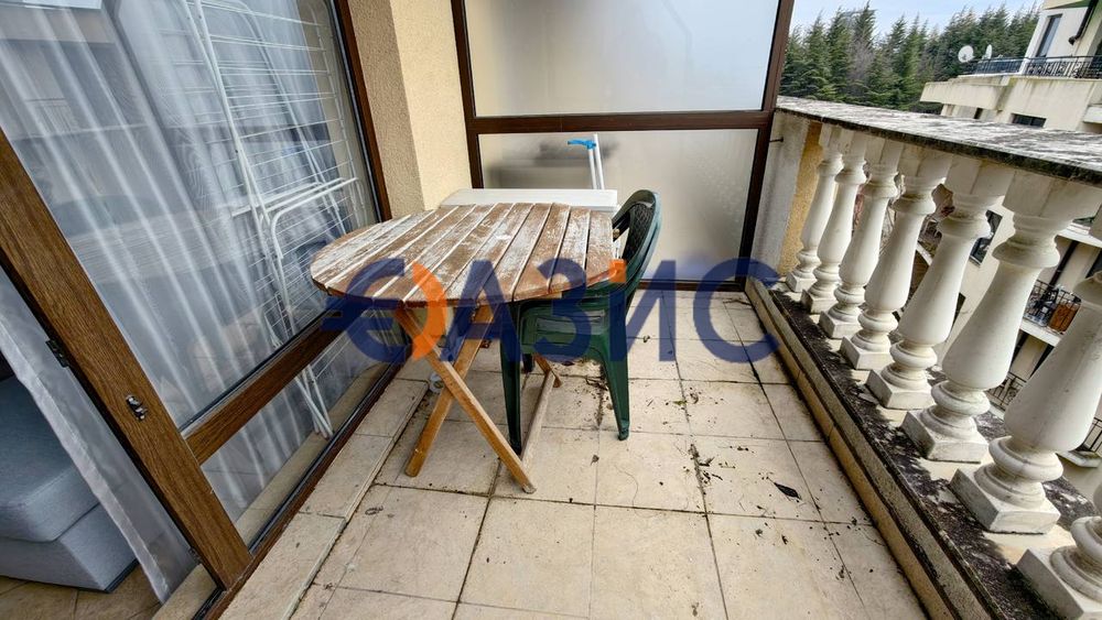 Продава се Двустаен апартамент в к.к. Слънчев бряг - 60 кв.м за 731 €/кв.м - Снимка #8