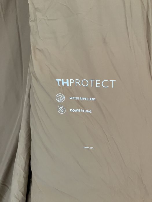 Geaca lunga Tommy Hilfiger (puf&pene) marimea XS